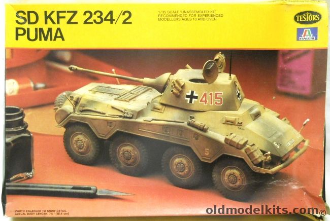 Testors 1/35 Sd.Kfz. 234/2 Puma, 854 plastic model kit
