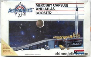 Rare Vintage monogram U.S Space Missiles Model kit in original box –  MicroscopeTelescope